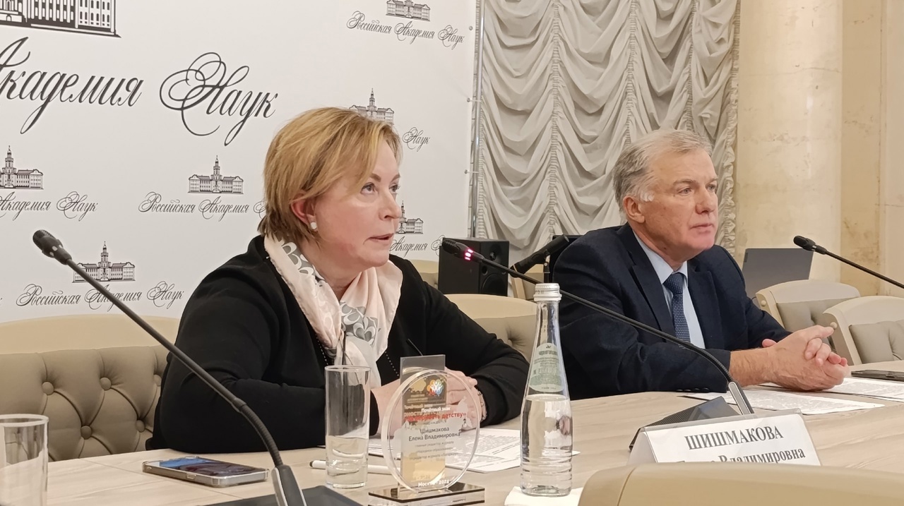 Принято положение о &amp;quot;Комиссии по агрообразованию и производственному воспитанию&amp;quot;.